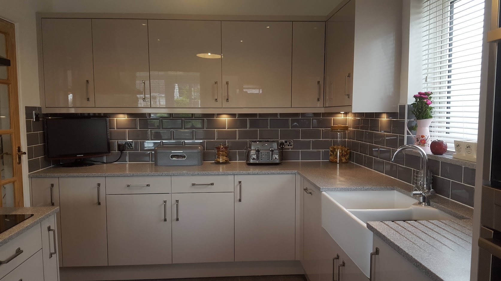 20160828_151443.jpg rob kitchen