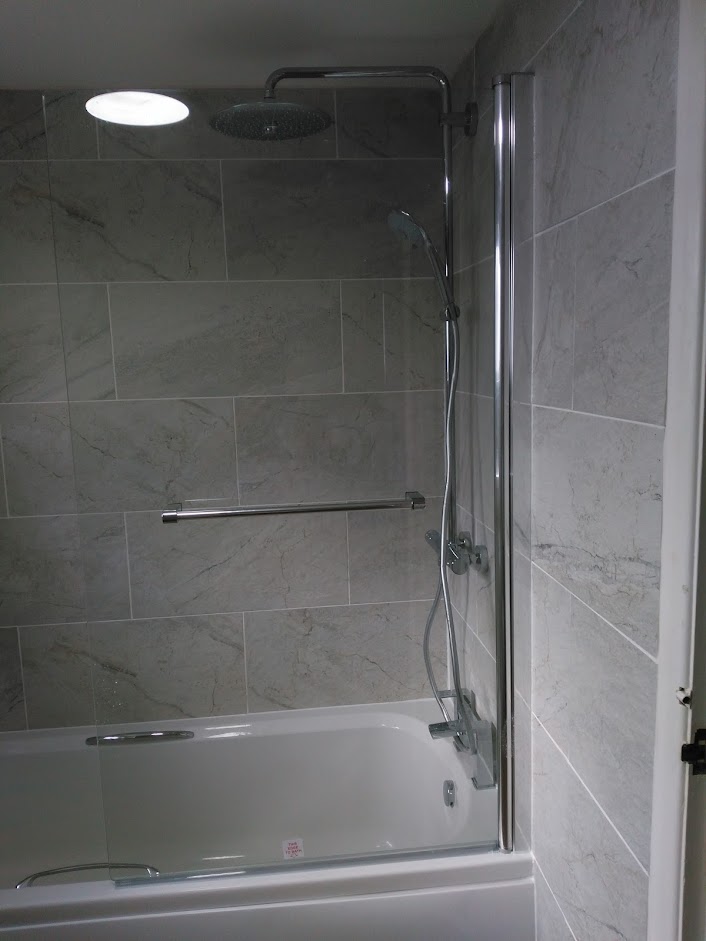 IMG_20181220_122352.jpg rosemary bathroom